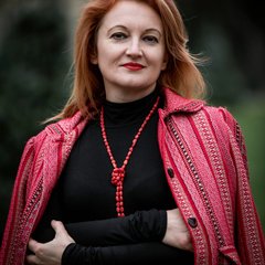 Олена Рижко