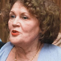 Ліна Василівна Костенко